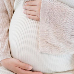 据彭博，此🇮🇩🐊前下跌阶🕕😆段更多由🎤加密资产特有💮的清算推动，而💆